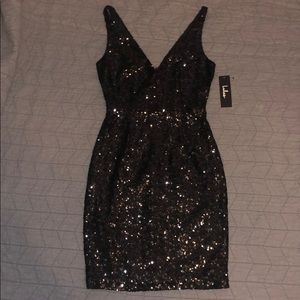 NWT Lulu’s Mini Dress